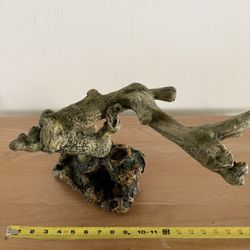 Twigs & Rock Reptile Decor