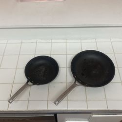 Set Of High Quality Calphalon Pans