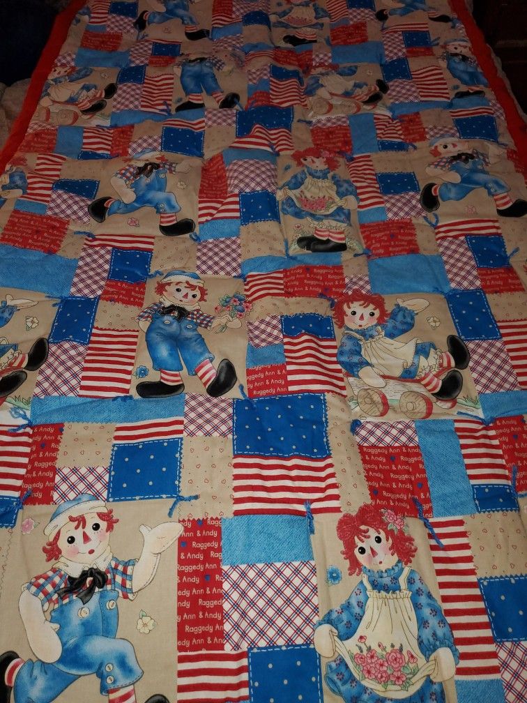 Raggedy Ann & Andy Quilt