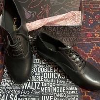 MENS PROFESSIONAL DANCING SHOES