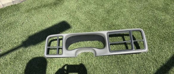 Radio Bezel For 99-02