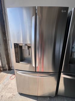 LG French Door Refrigerator with warranty