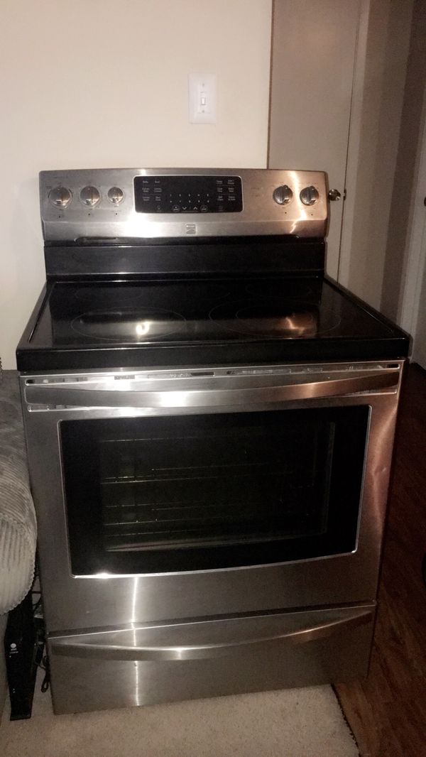 Maytag glass top electric stove for Sale in Houston, TX OfferUp