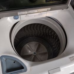 Washer And Dryer Set!