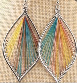 Hollow Leaf Shape Colorful Lines Wrapped Dangle Earrings Retro Elegant Style