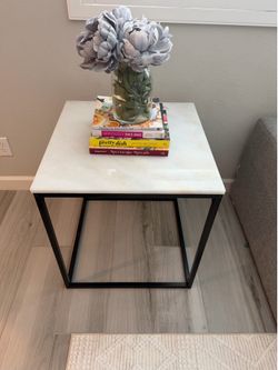 2 side tables