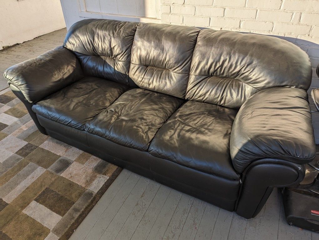 FREE!!! Sofa Good Shape Needs To Go ASAP!!