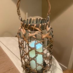 Wicker Candle Lantern 