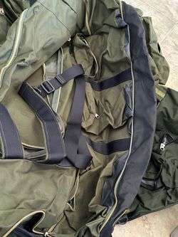 large olive-green convertible garment /travel bag