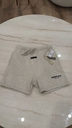 Essentials fear of god light grey oat shorts