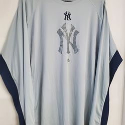 Majestic Cool Base New York Yankees Men's 2XL long sleeve shirt