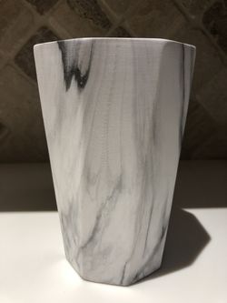 Mable Design Vase // 8” tall x 5.5” wide