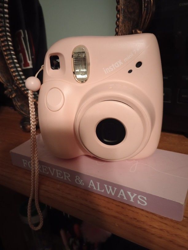Baby Pink Instax Mini 7+