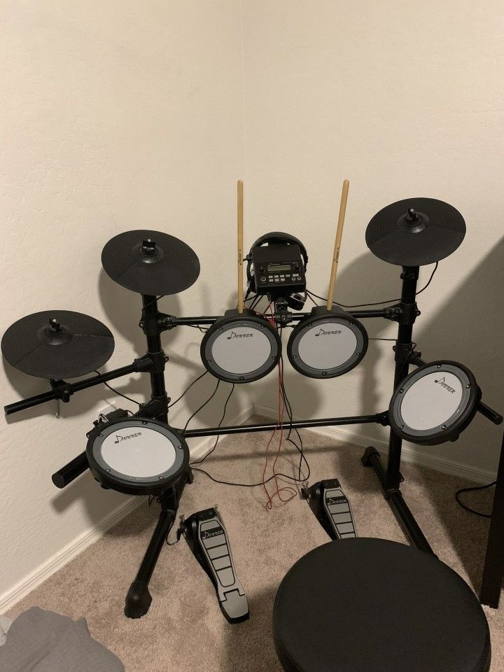 Donner, Alesis E-Drum Kits and Alesis Performance Pad with Stand - Electronic Drums Bundle