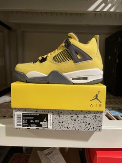 Jordan 4 Lightning Size 5.5 and 7