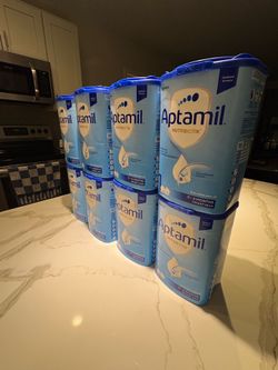 Baby formula aptamil