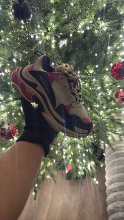 BALENCIAGA Size 8 Woman’s