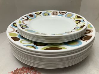Lot of 21 pieces Corelle ROLA (15) Dinner plates 10.5” & (6) Salad Luncheon Plates 8.5” white green brown blue Excellent Condition