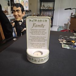 "Family " Poem Ceramic Plaque Tealight Candle Holder Emphasizes The Special And Enduring Bond Between Family Members, Regardless Of Disagreements