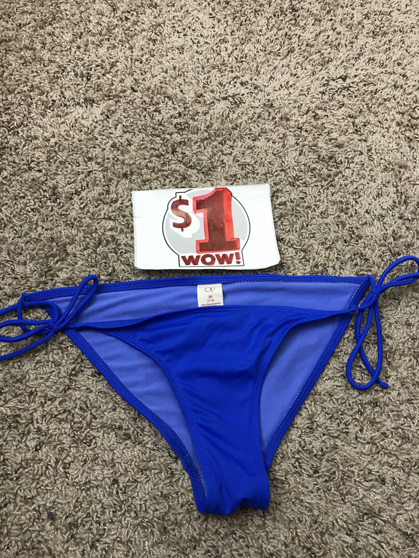 Bikini bottom size medium