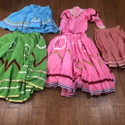children's folklorico dress & Skirts