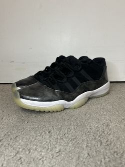 WORN JORDAN 11 LOW BARONS SIZE 12.5