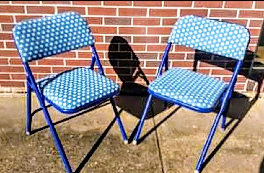 Bright Outdoor Sunbrella upholstered Samsonite metal folding chairs