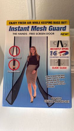 Instant Mesh Guard Hands-Free Screen Door
