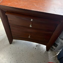 Two Bed Room End Tables 