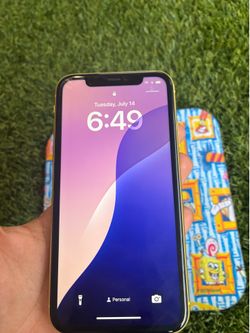 📱 iPhone 11 – 64GB | Yellow | Unlocked