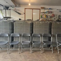 FOLDING CHAIRS 9$ Each 