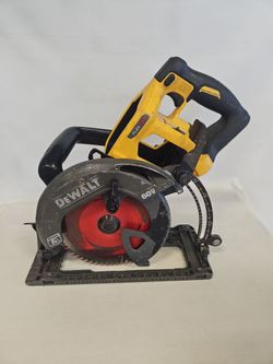 Dewalt DCS577 FlexVolt 60V Max Brushless Cordless 7-1/4" Circular Saw TOOL ONLY C8620