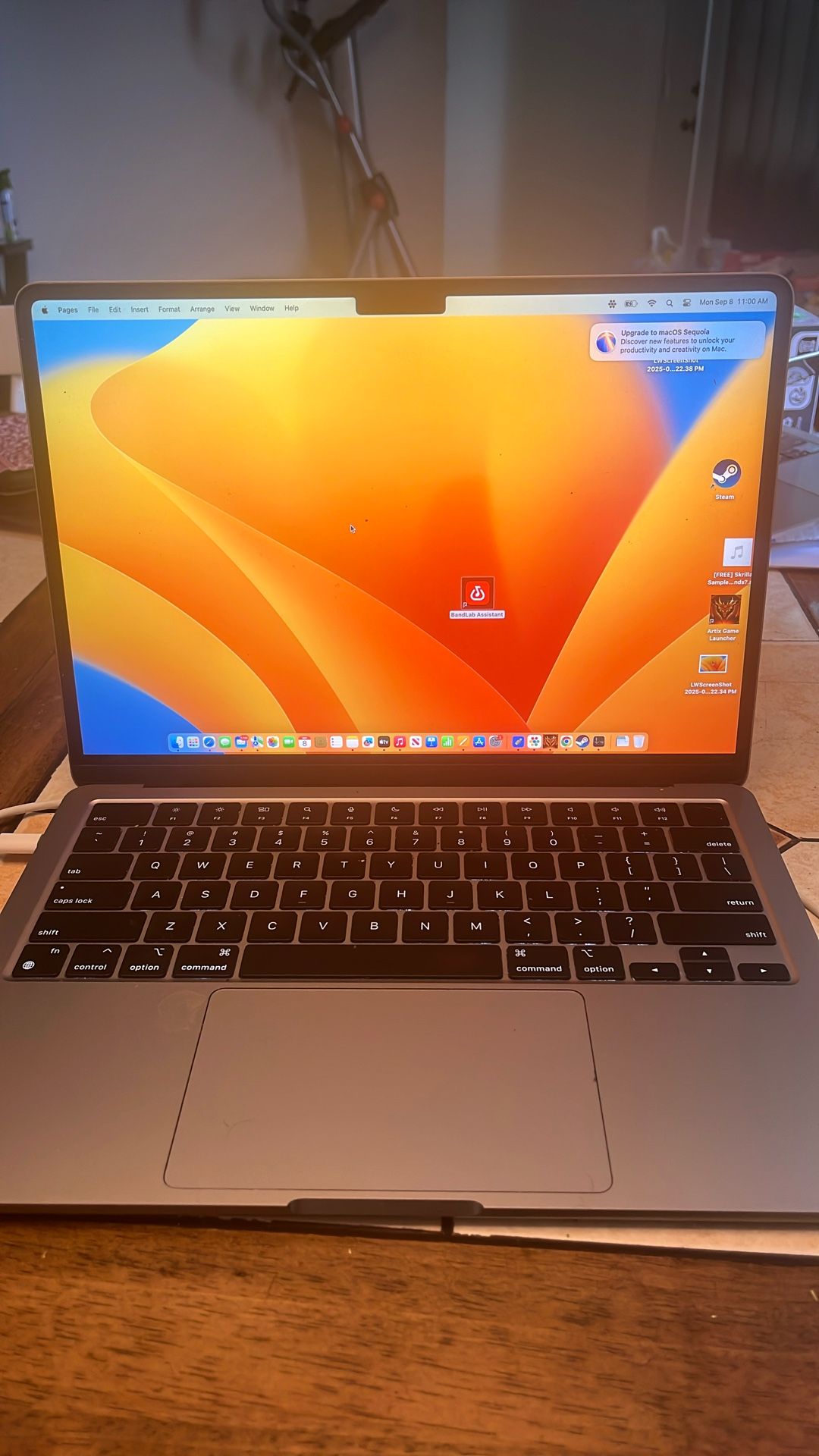 Apple MacBook 