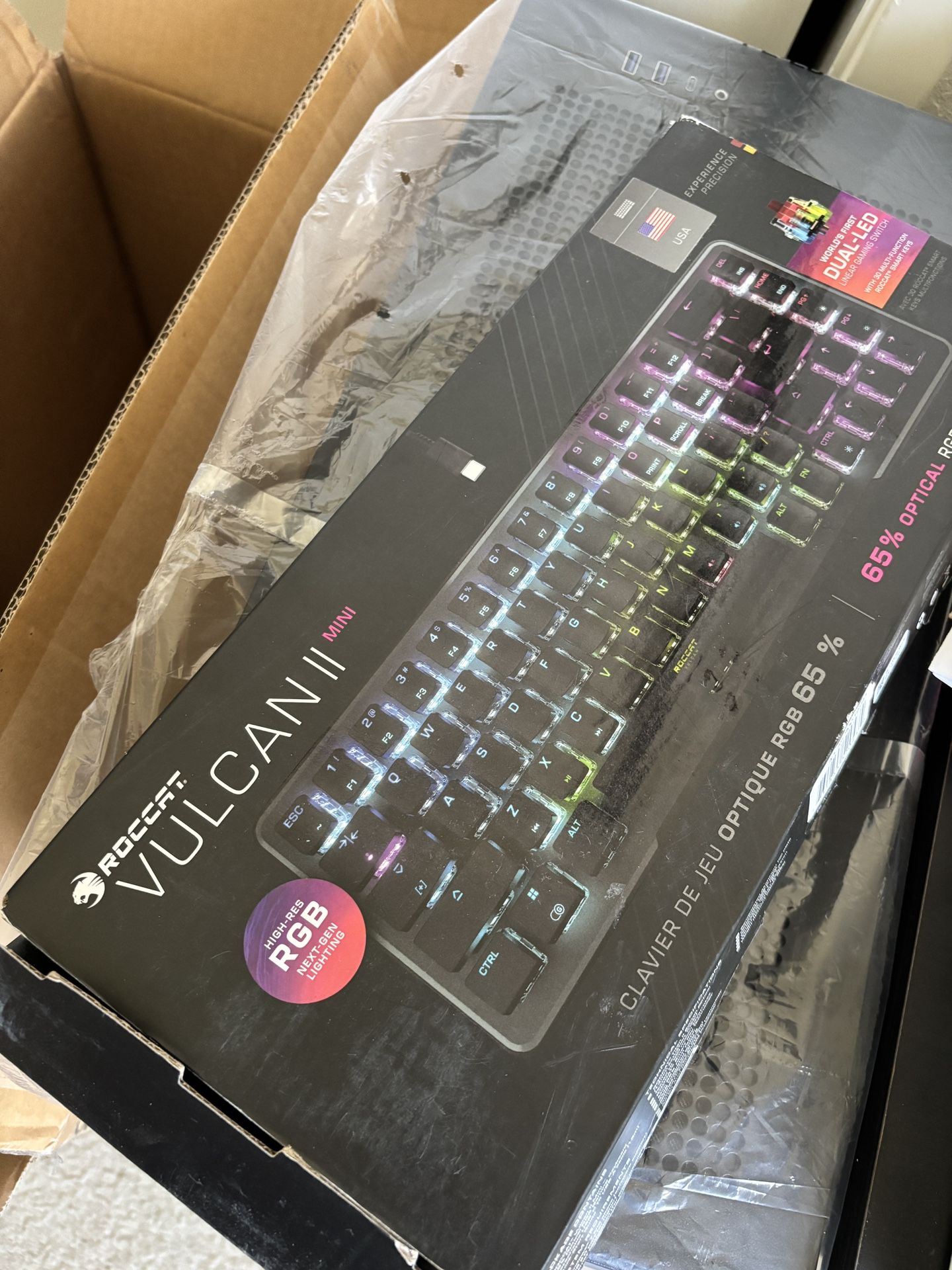 Keyboard RGB Vulcan ll mini Roccat