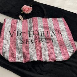 Victoria Secret Weekender /Tote Bag/ But Has Some Lindt 