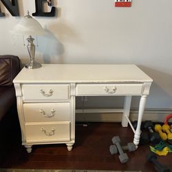 White Vintage Desk