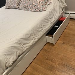 King size Bed Frame And Mattress