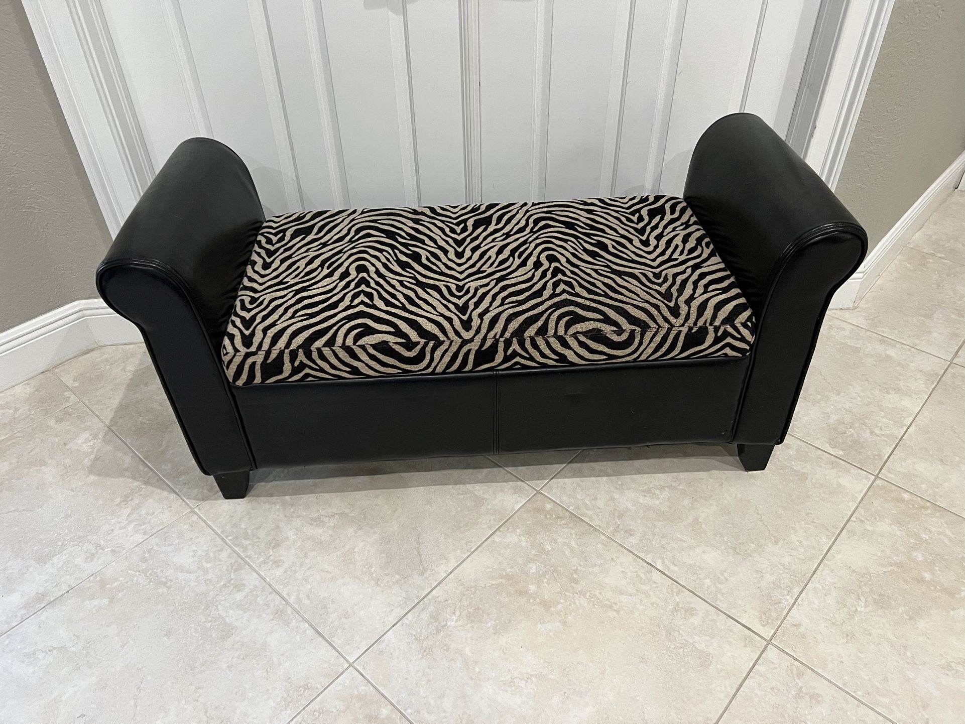 Bedroom Storage Bench