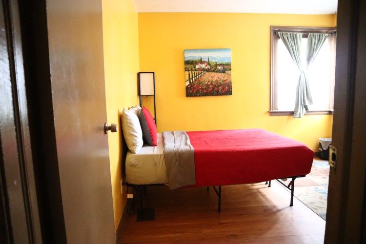 Full Bed (Mattress + Frame + Bedding)