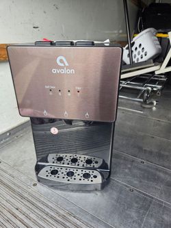 Avalon bottle less countertop water dispenser