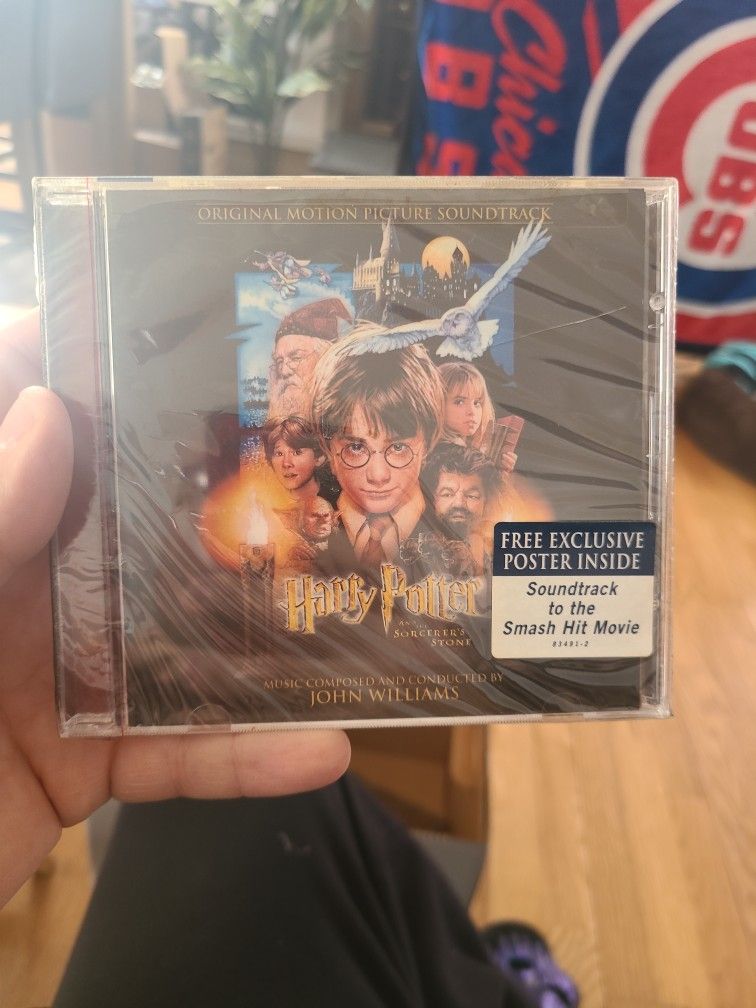 Harry Potter and the Sorcerer's Stone (Original Soundtrack) by Various Artists (CD, 2001)
Free exclusive poster inside