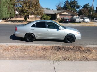 2004 Toyota Camry
