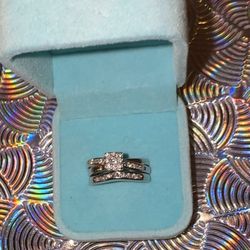 Diamond Wedding / Bridal Ring Set (Two-Piece)