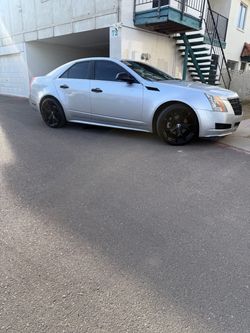 Cadillac CTS Silver 4-Door Sedan