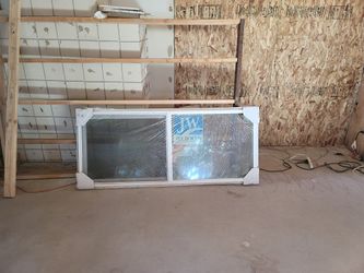 6'0" X 2'6" White Vinyl New Construction