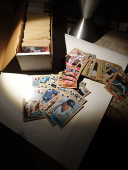 900ct Box Of 87/86 Topps