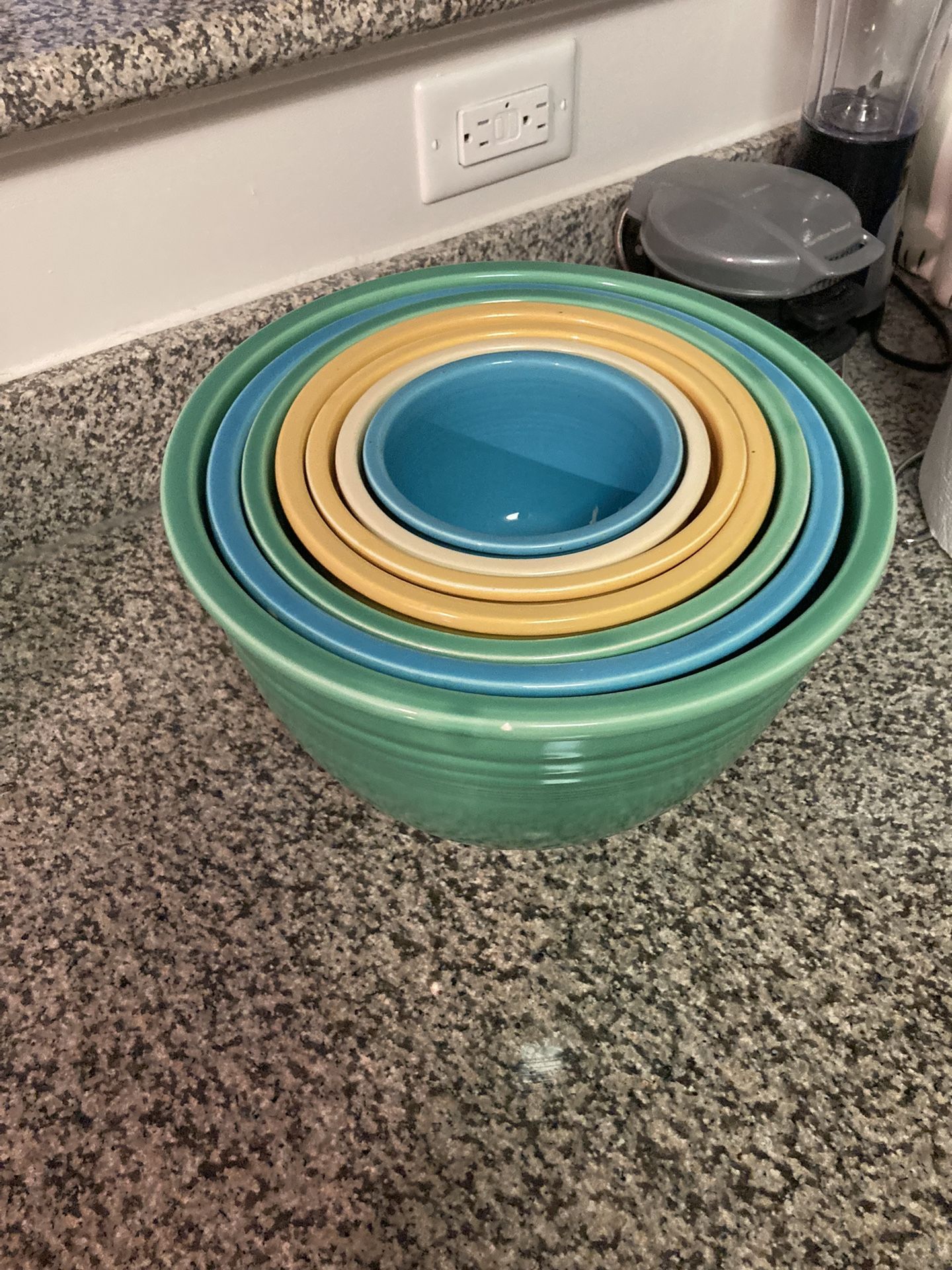 Fiestaware Mixing Bowl Set Of 7