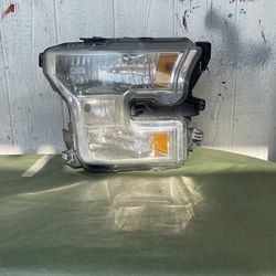 2015 2016 2017 Ford F150 Right Headlight OEM