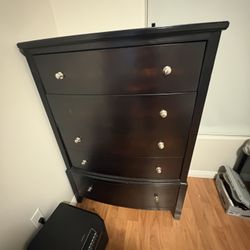 Chest Five Drawer Dresser