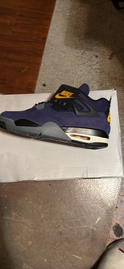Brand new Laker 4 Size  12